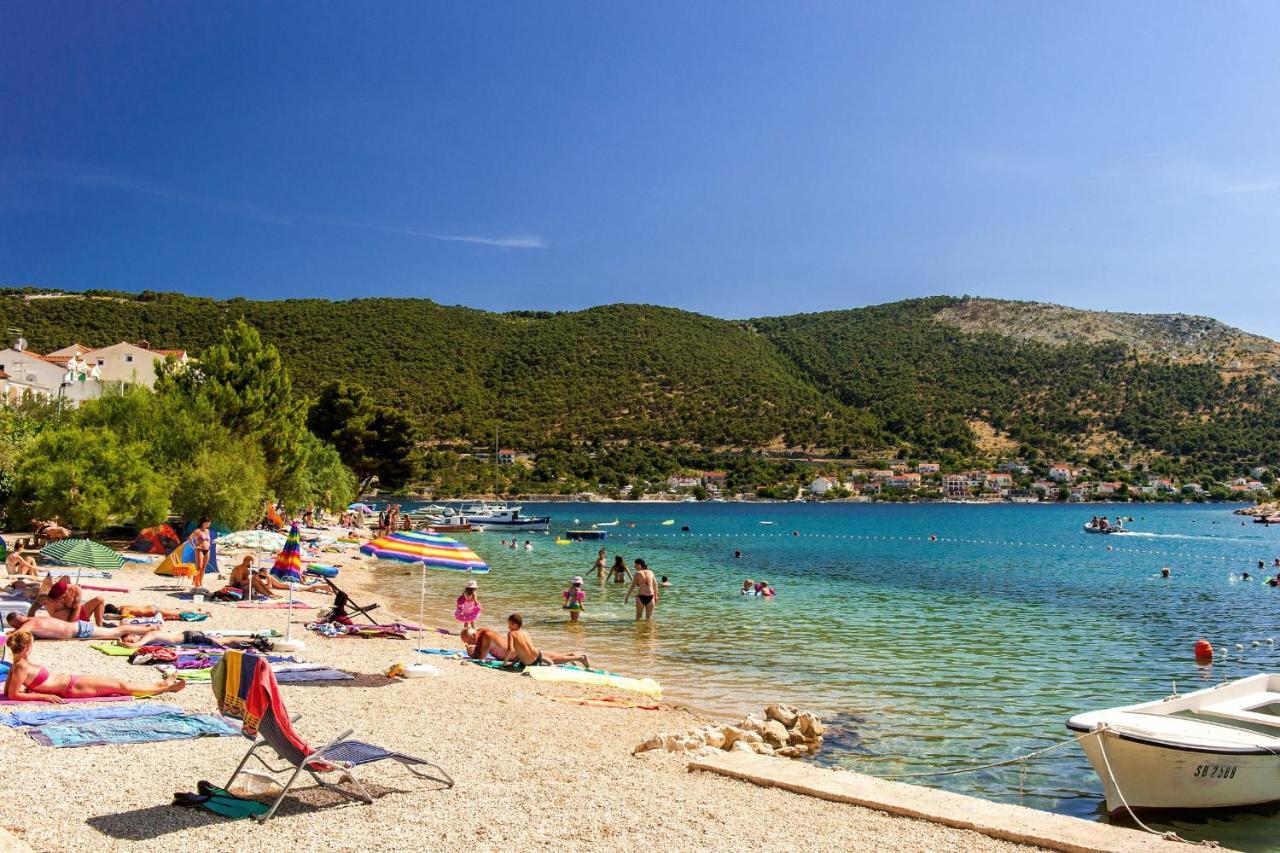 Apartments By The Sea Grebastica, Sibenik - 4881 Baselovici Bagian luar foto