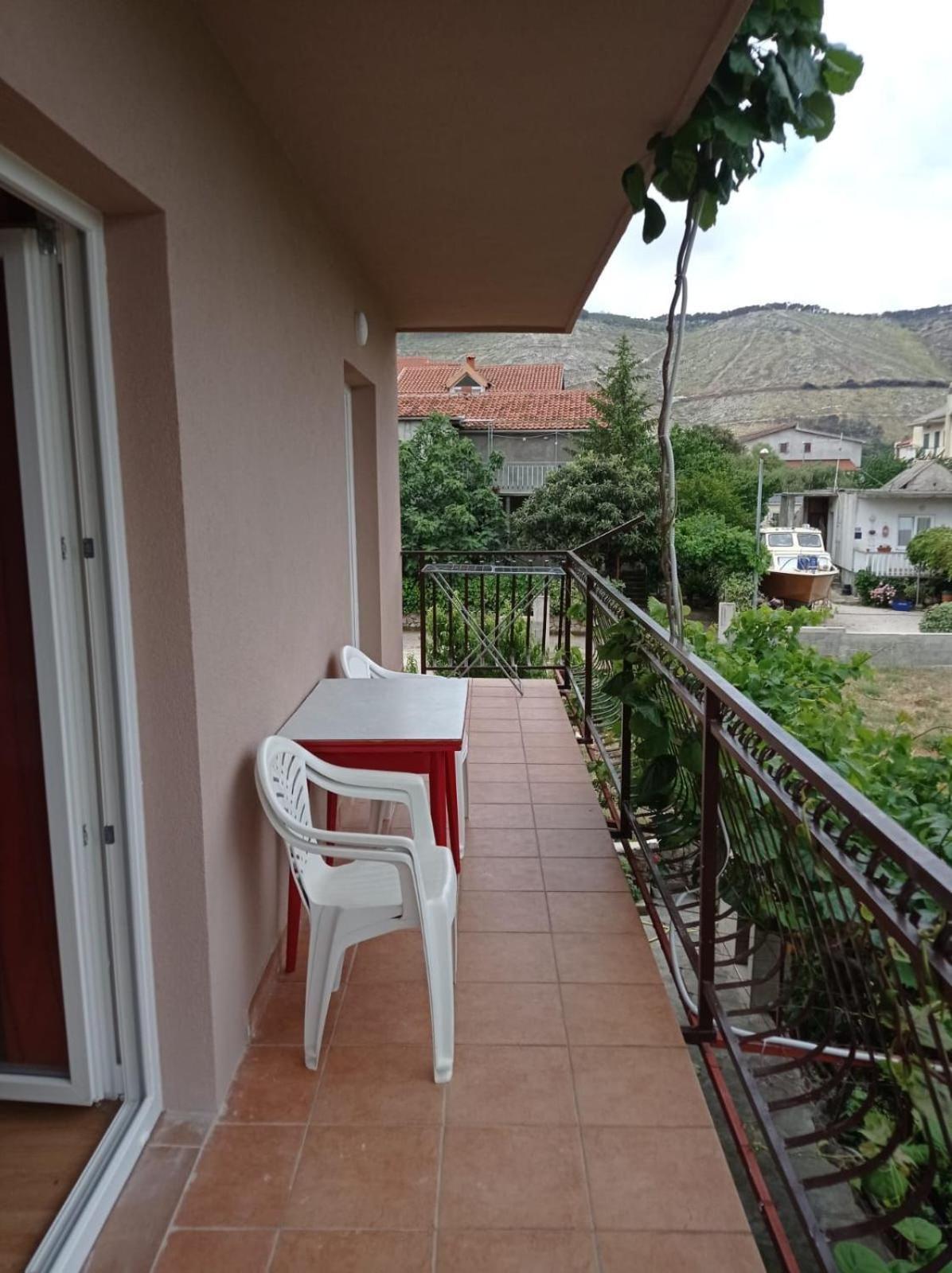 Apartments By The Sea Grebastica, Sibenik - 4881 Baselovici Bagian luar foto