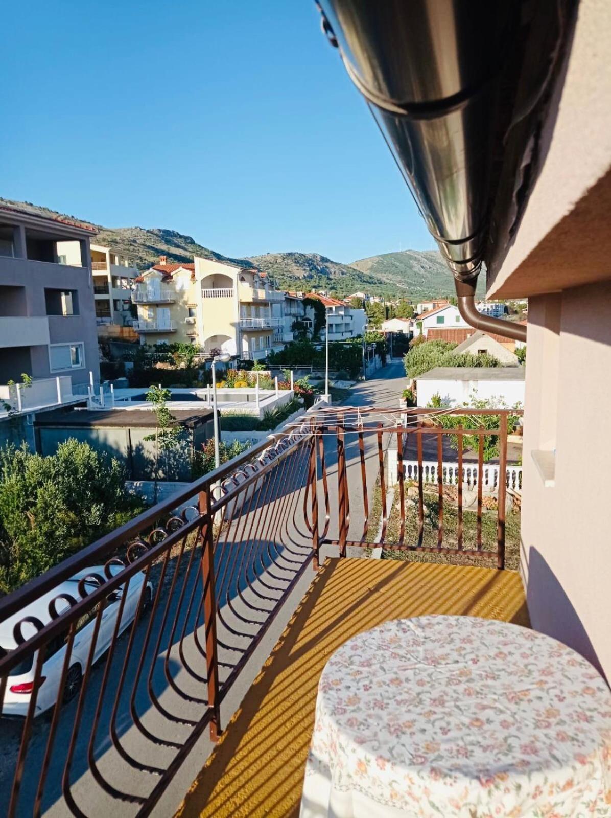 Apartments By The Sea Grebastica, Sibenik - 4881 Baselovici Bagian luar foto